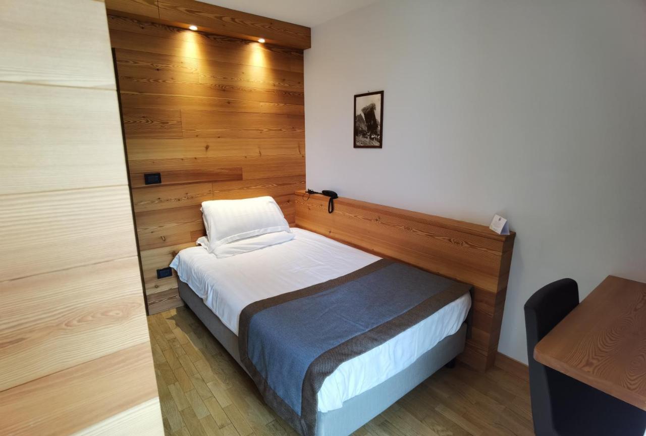 Hotel Croux Курмайор Экстерьер фото